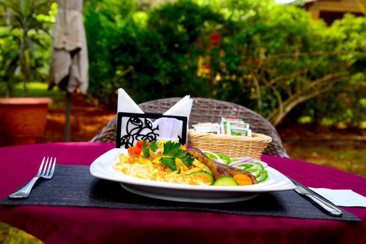 Severine Cottages And Lounge Ltd Nairobi Buitenkant foto