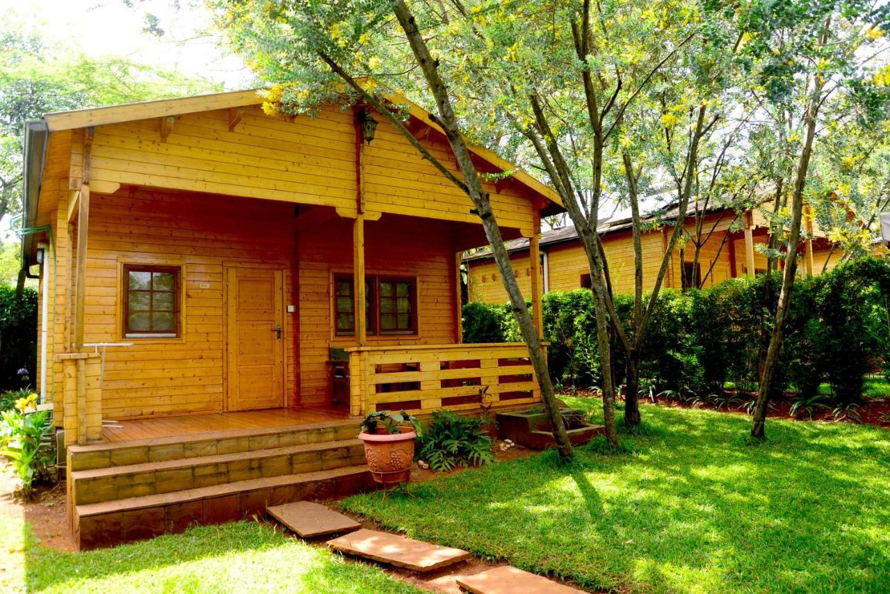 Severine Cottages And Lounge Ltd Nairobi Buitenkant foto