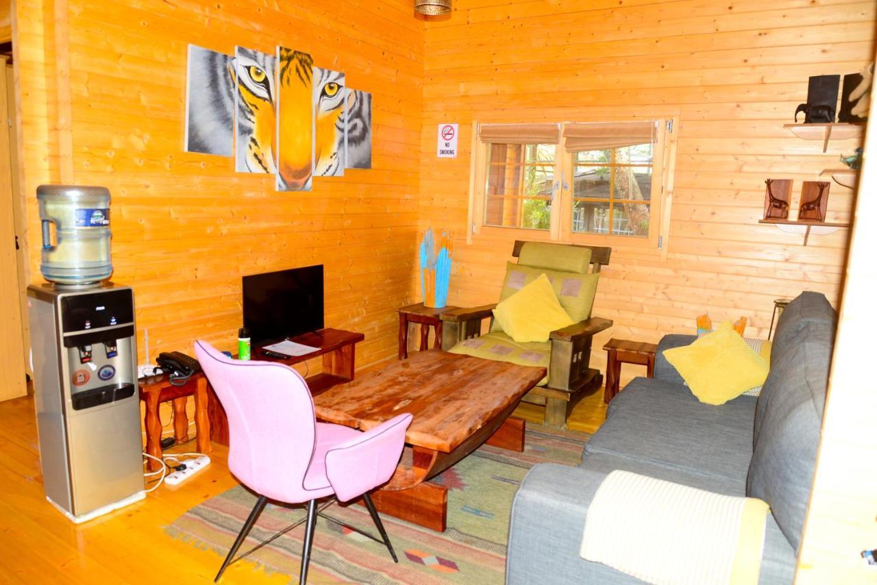 Severine Cottages And Lounge Ltd Nairobi Buitenkant foto